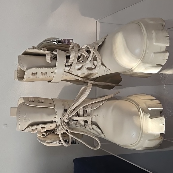PRADA monolith ladies size 37 Beige - Picture 1 of 8